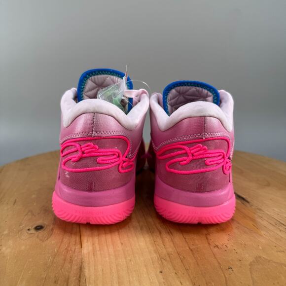 Men's 6 / 7.5W - Nike LeBron XXII 22 'I Promise' Shoes Pink Foam Blue HV8455-600 - Picture 4 of 9